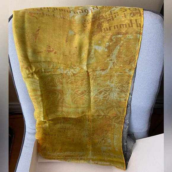 Armenian 100% Silk Scarf Hand Made in Yerevan Yellow/Grey St. Gregory Prayer NWT - Picture 8 of 16
